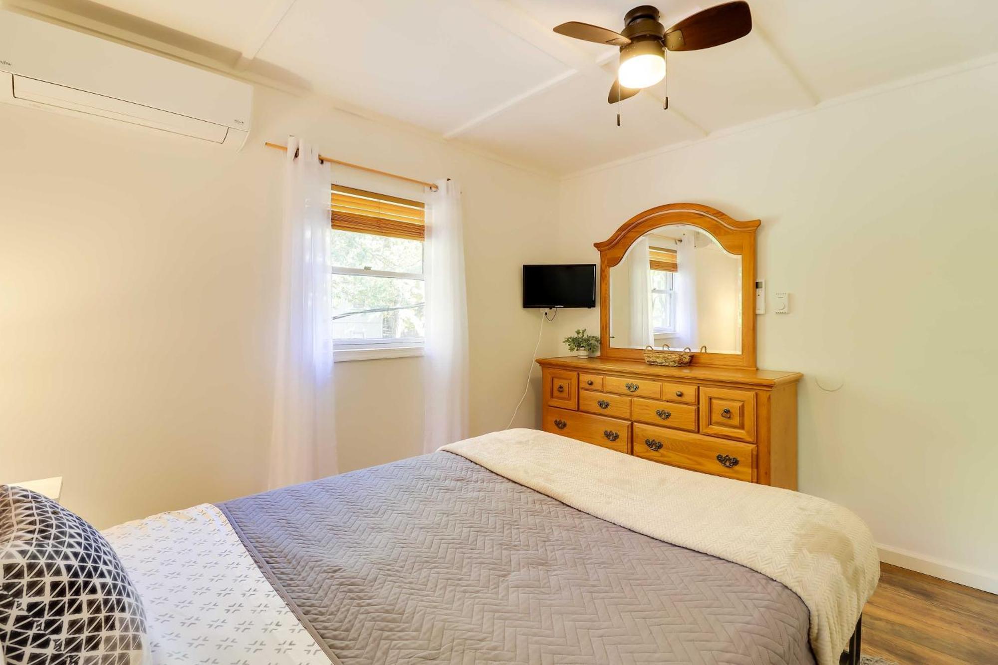 לייק הרמוני Poconos Ski Retreat With Sauna, Hot Tub, And Game Room מראה חיצוני תמונה